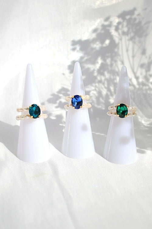 Anillos con perlas de agua dulce y circonitas